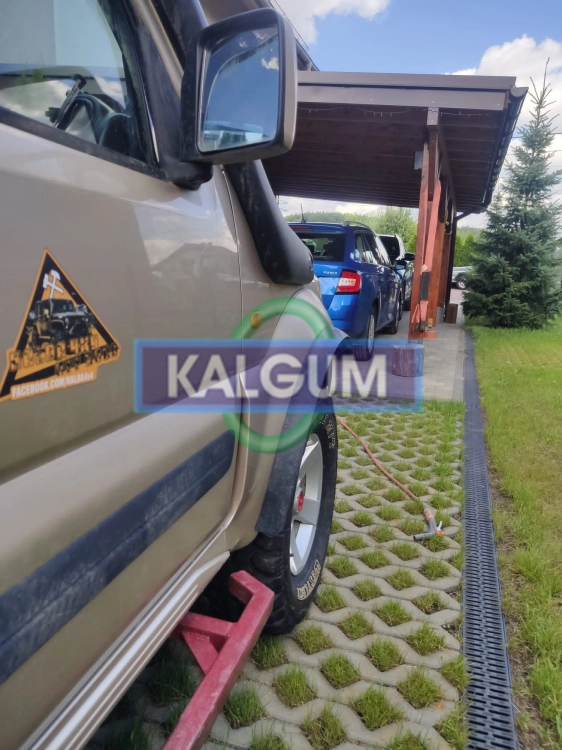 Poszerzenie_nadkoli_błotników-5,5 cm-1 metr.png