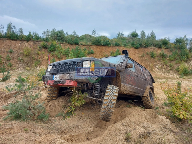 poszerzenie_cherokee_plus_10cm+offroad+jeep.jpg