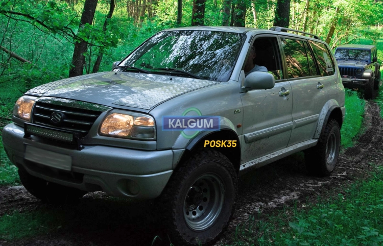 Poszerzenie_nadkoli_błotników_vitara-3,5cm-komplet.png